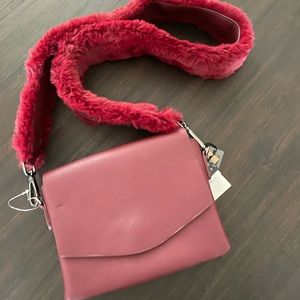 Crossbody Box Bag with Faux Fur Stap *NWT